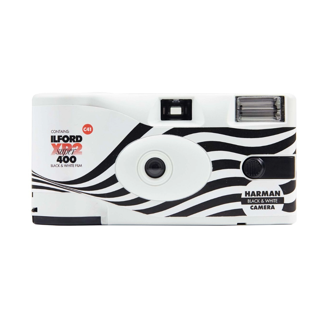 XP2 Single Use Camera with Built-In Flash - Image 2